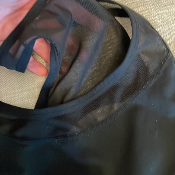 Fabletics Sports Bra - Picture 2 of 4